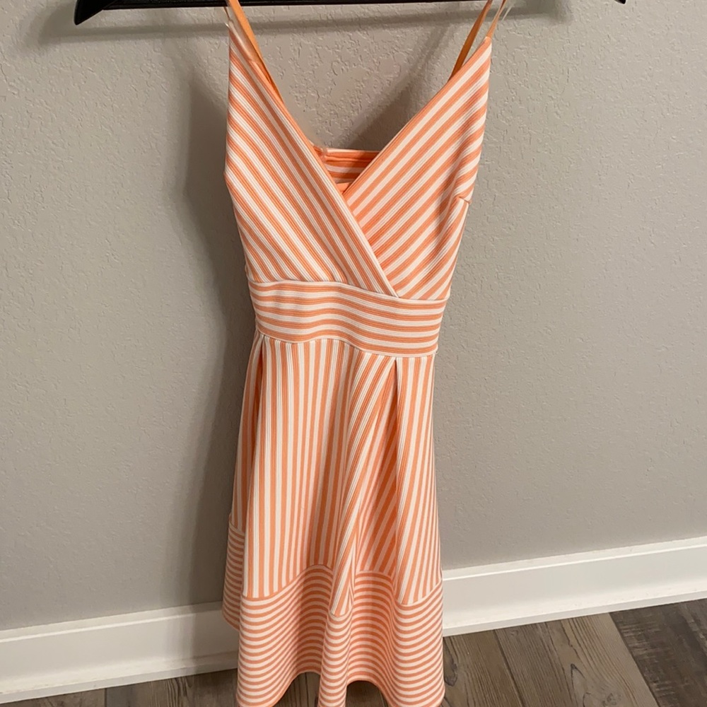 Soprano Coral striped dress
